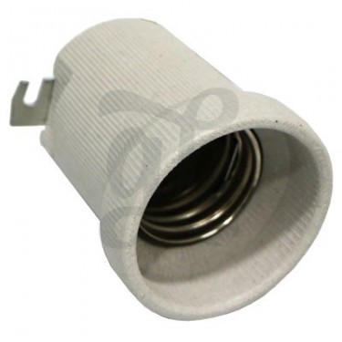 Ceramic light socket for reflectors