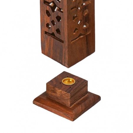 Torre de madeira para peças de incenso