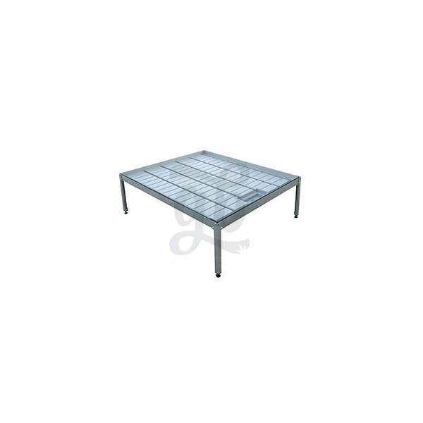 Legs and frames for grow tables