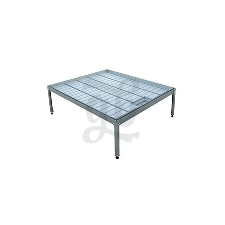 Legs and frames for grow tables